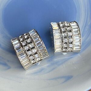 Vintage Silver Tone Rhinestone Clip On Earrings